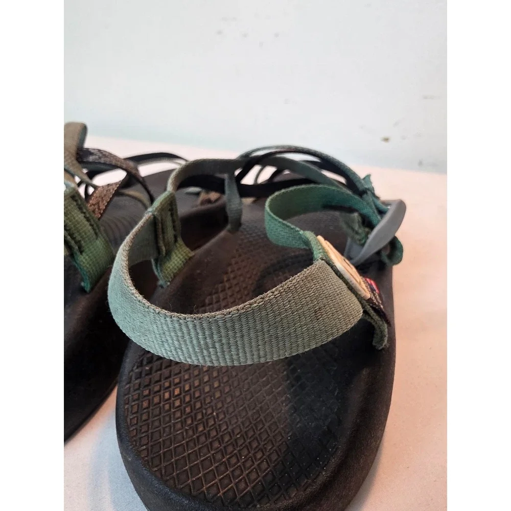 Chaco Z2 Classic Sport Sandals Mens 11 Sage Green Black Toe Loop USA Assembled